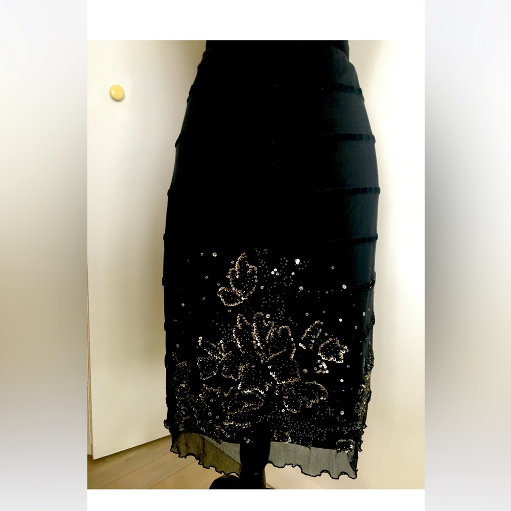 Valentino skirt, size M